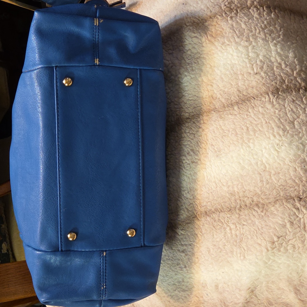 Sondra Roberts 2 Blue Leather Crossbody Satchel $300 Estimated Retail GUC - Picture 13 of 16